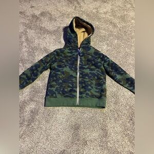 Sherpa lined Hanna andersson camo hoodie 8y